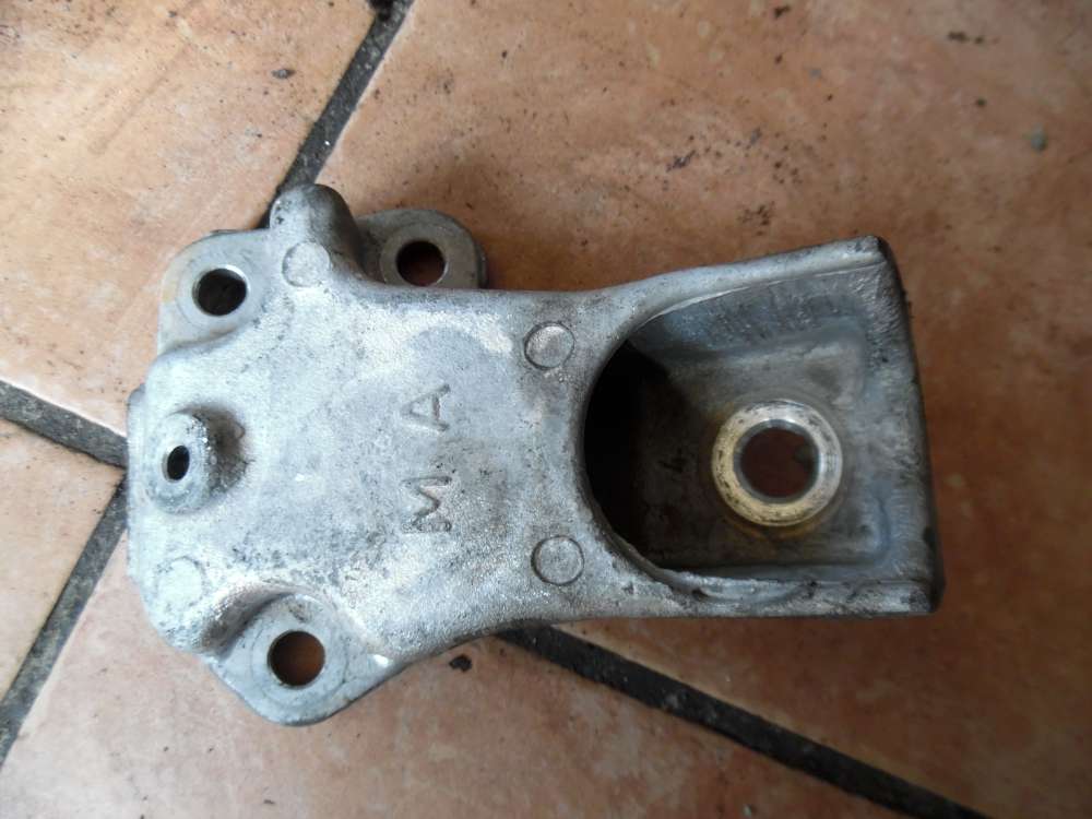Peugeot 206 Cabrio Motorhalter  9636780180
