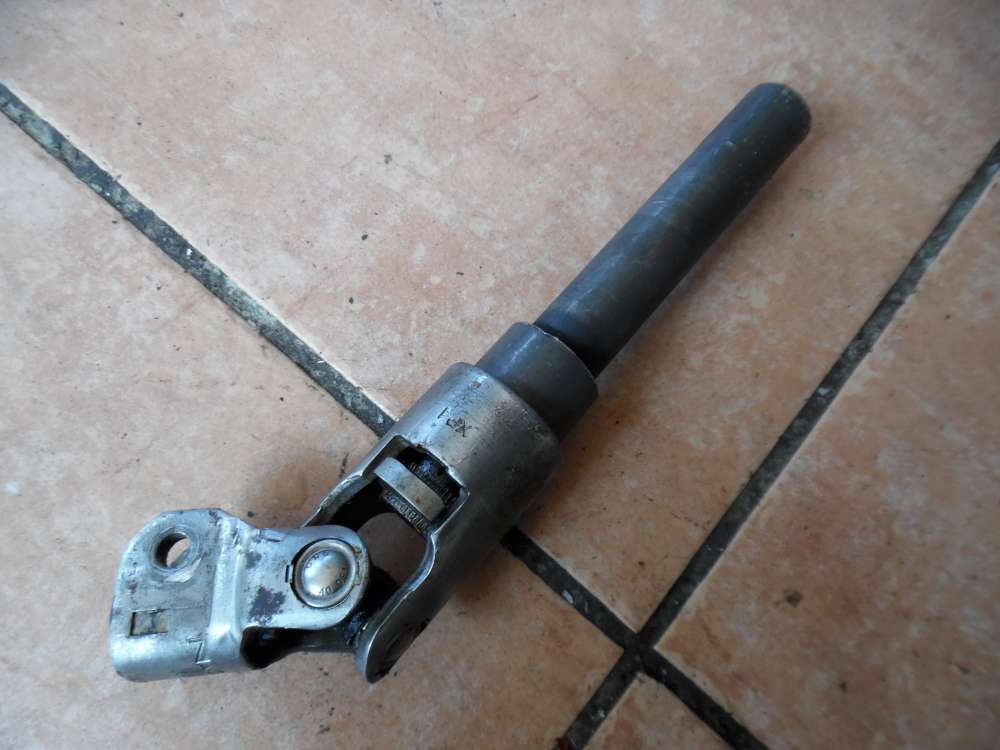 Peugeot 206 Cabrio Lenksule Kreuzgelenk unten