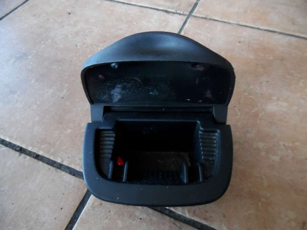 Peugeot 206 Cabrio Aschenbecher Ascher Behlter Vorne mitte 9627639377 