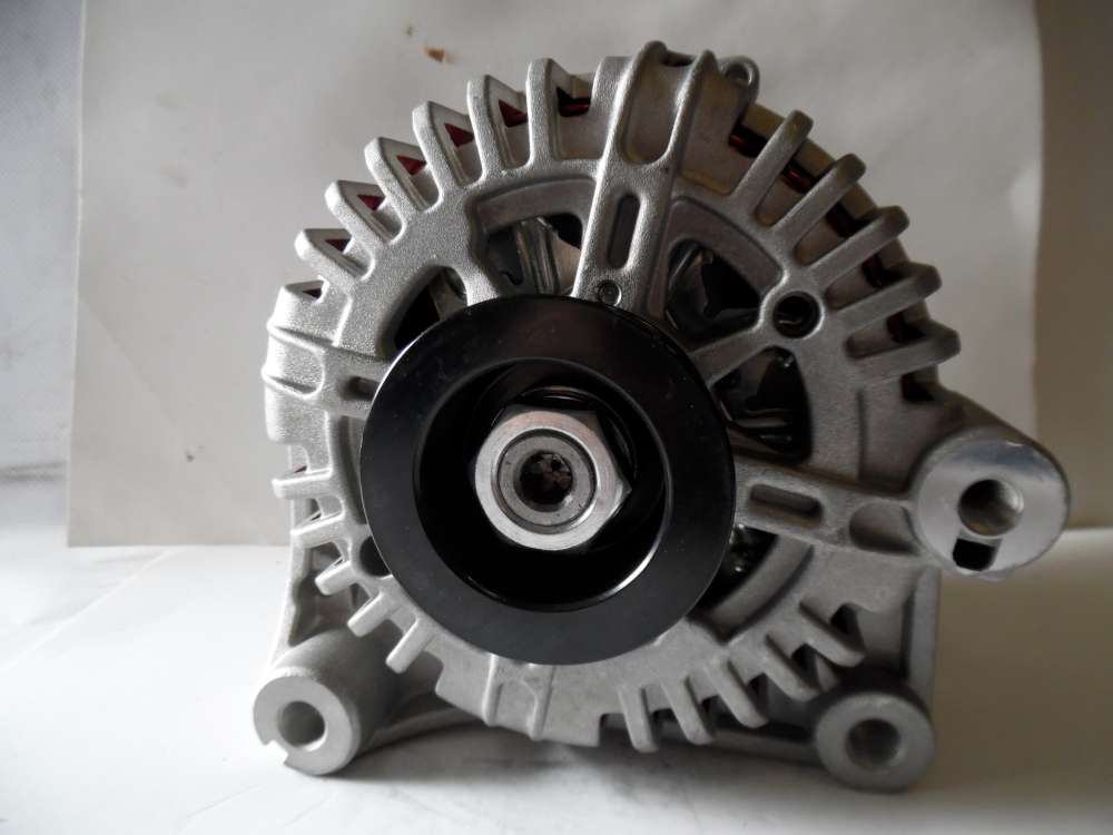 Lichtmaschine Generator 150A BMW TG15C093  215532150000