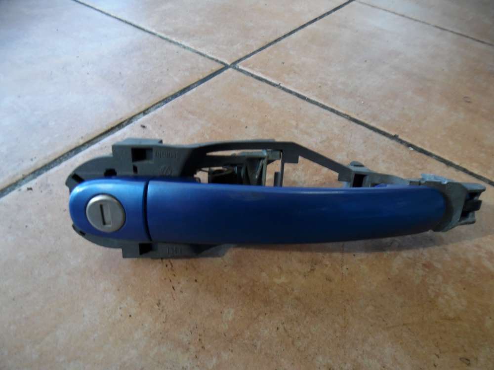 VW Golf IV 1J 5-T�rer T�rgriff T�r�ffner Aussen Vorne Rechts Blau : LW5Y