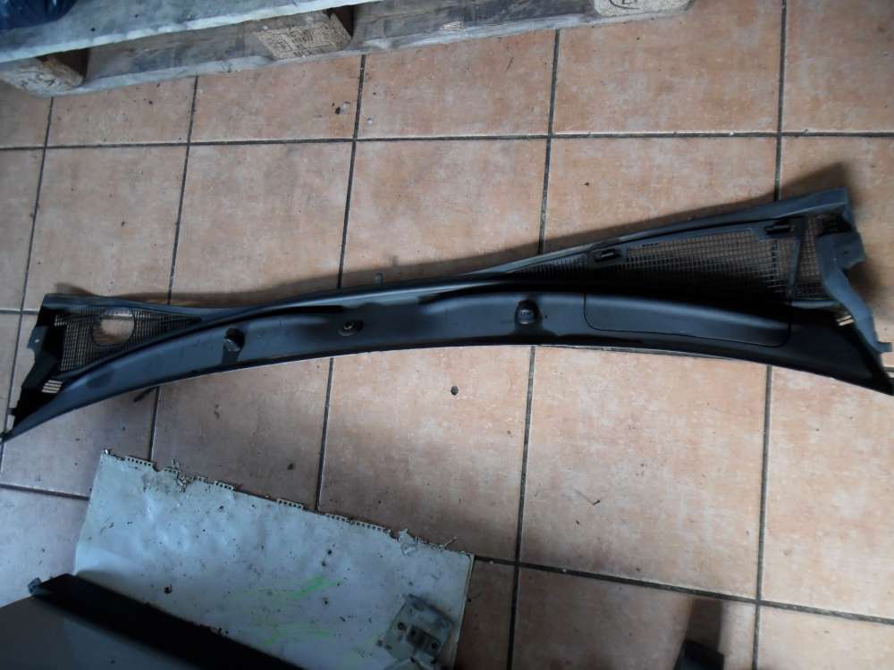Renault Kangoo FC Windlauf Abdeckung Windschutzscheibe 7700304885 