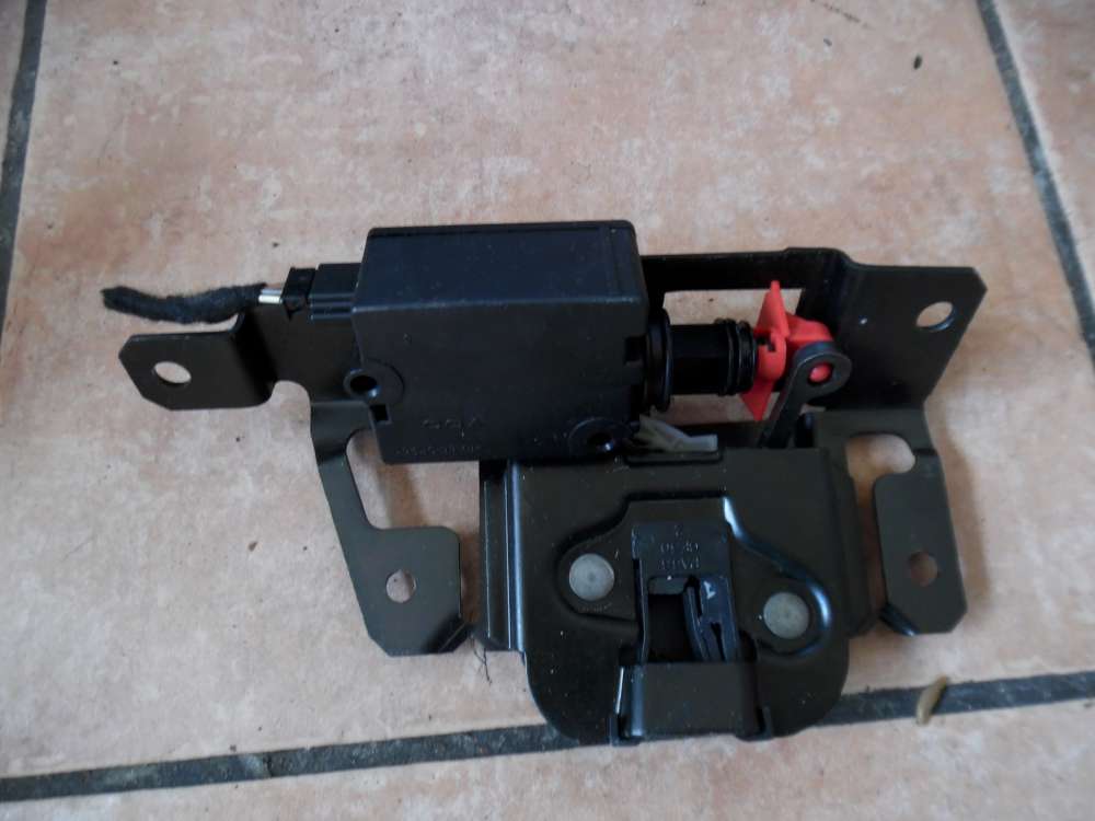 BMW E46 316ti Compact Heckklappenschloss mit Stellmotor 7057364