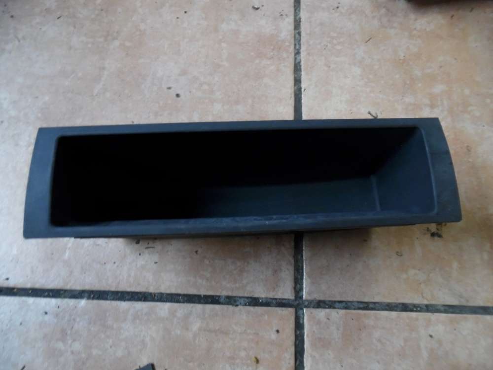 BMW E46 316ti Compact Ablege Fach 8196115