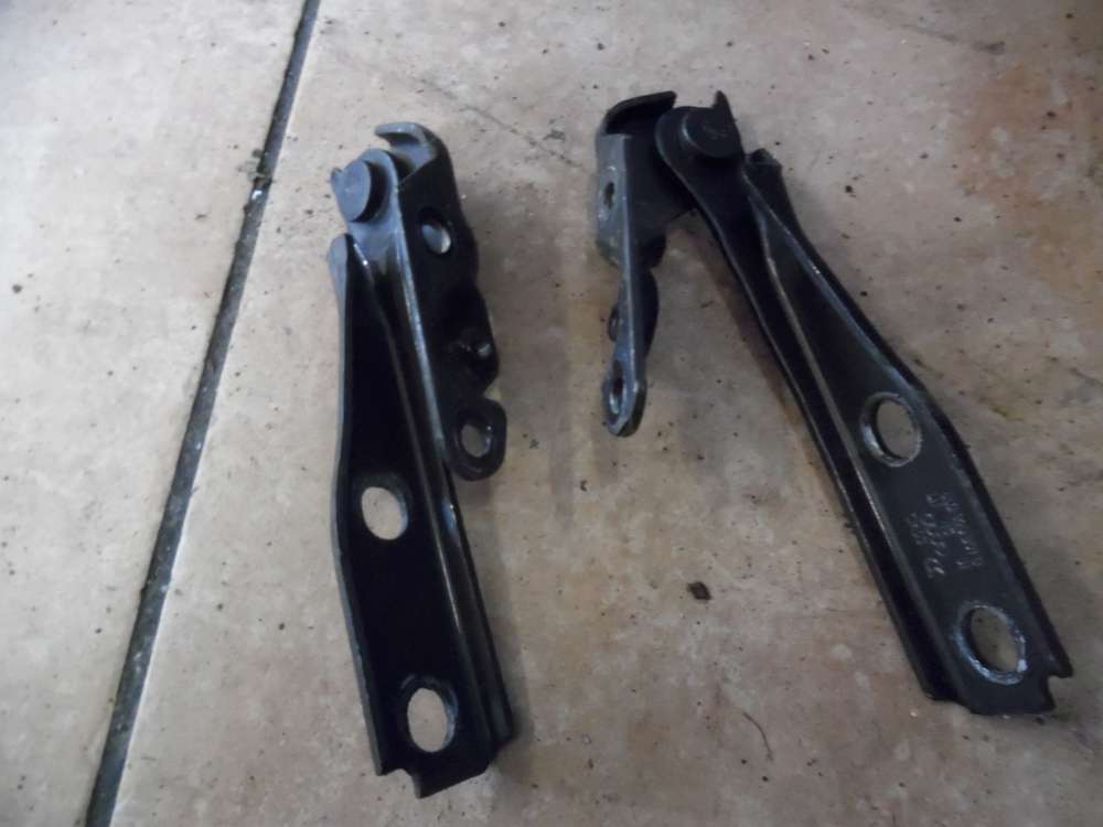 Audi A3 8L Motorhaubescharnier Scharnier LZ8P 8L0823301/ 8L0823302