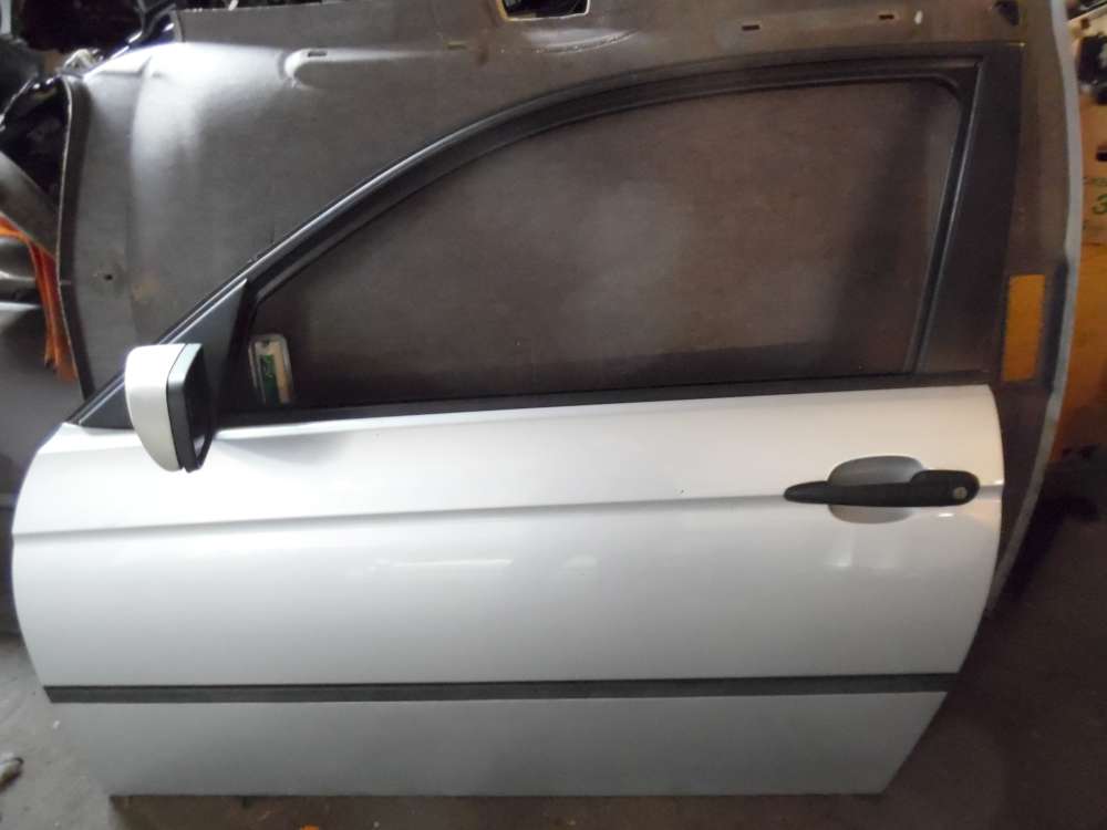 BMW E46 316ti Compact 3-Trer Tr Vorne Links grau : 354/7