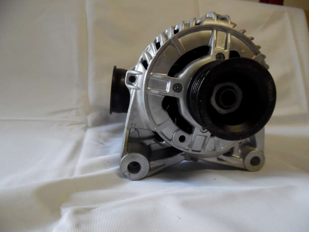 Lichtmaschine Generator 80A BMW 3er 5er 1730580 Bosch 0120485048
