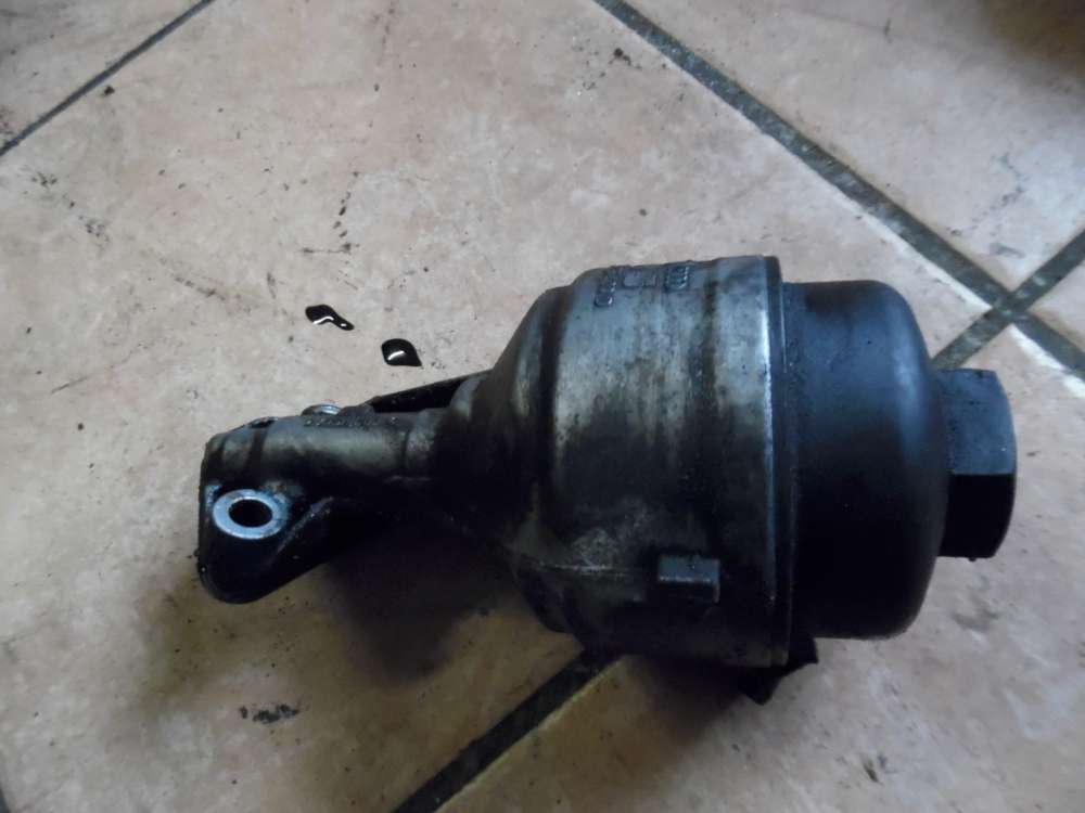 VW Polo 9N 1,2 lfiltergehuse 03D115403