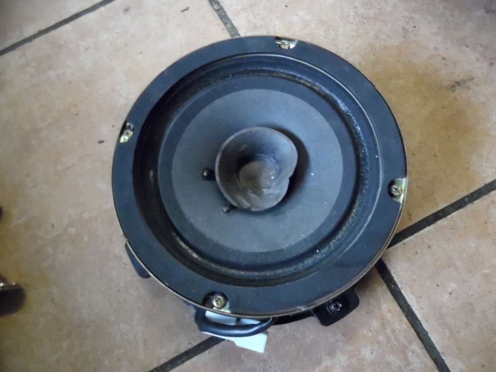 Hyundai Santa Fe Lautsprecher Vorne Rechts 96330-26800