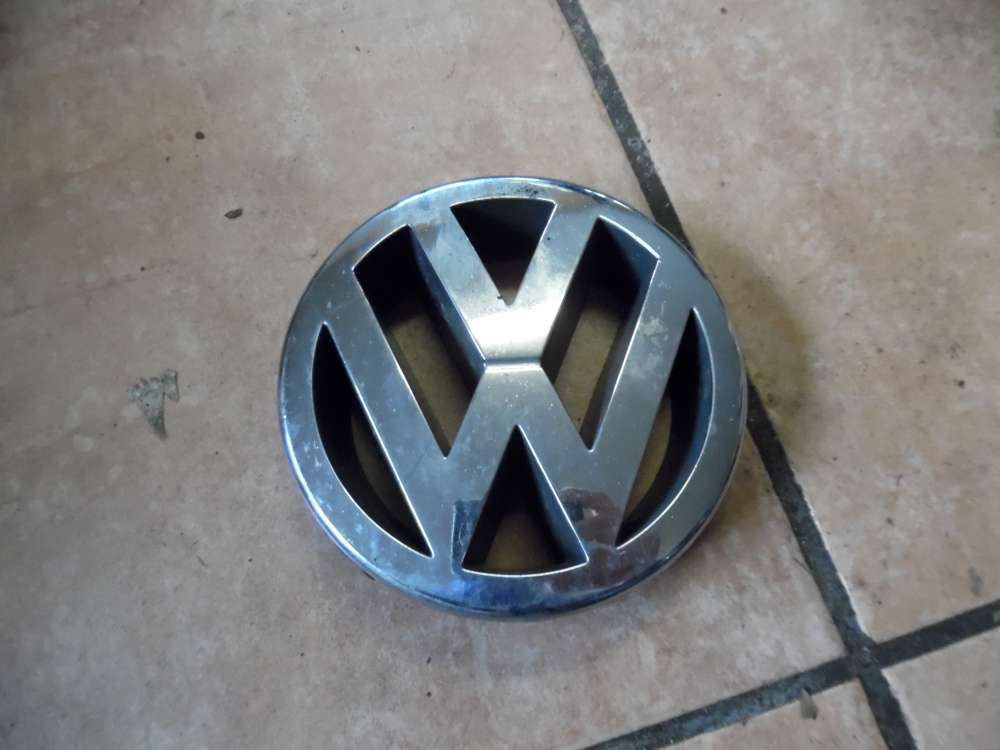 VW Polo 9N Emblem Khlergrill Vorne 1J5853601