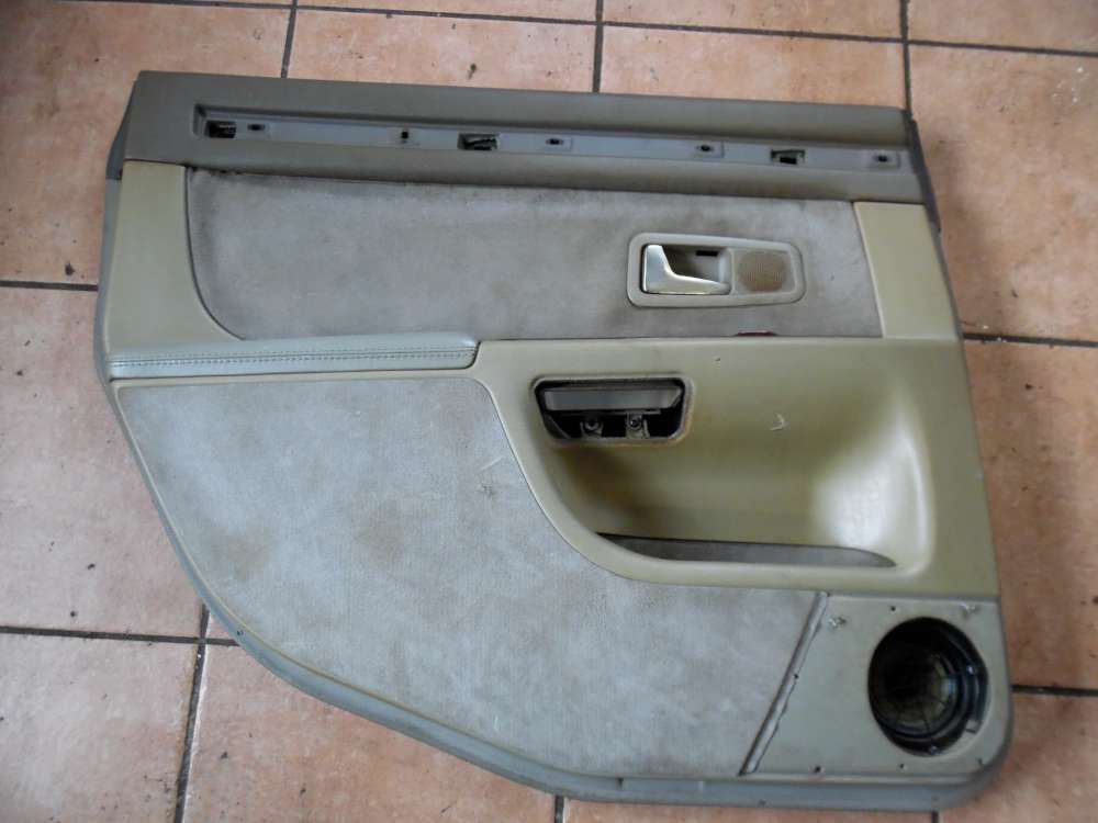 Audi A8 4D Trverkleidung Innen Hinten Links 4D0867305