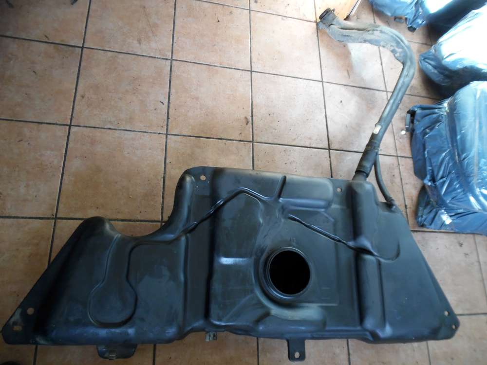 Renault Kangoo I KC 1,5TDi Tank Kraftstofftanktank mit Einf�llstutzen 7700312033