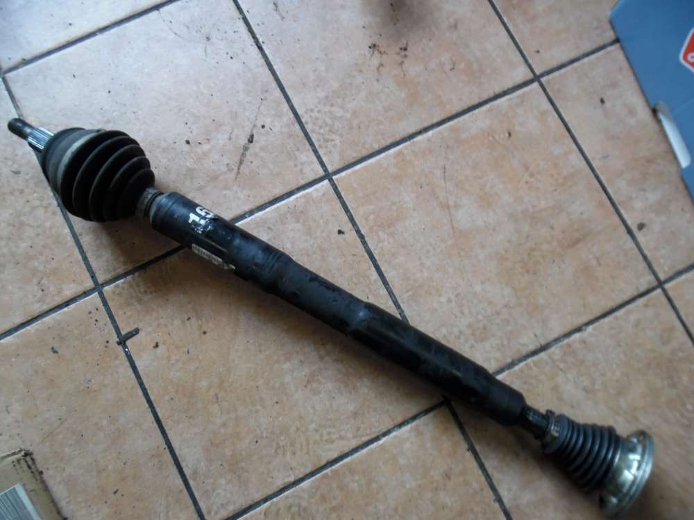 VW Golf IV 1,8 Antriebswelle Vorne Rechts 1J0407272