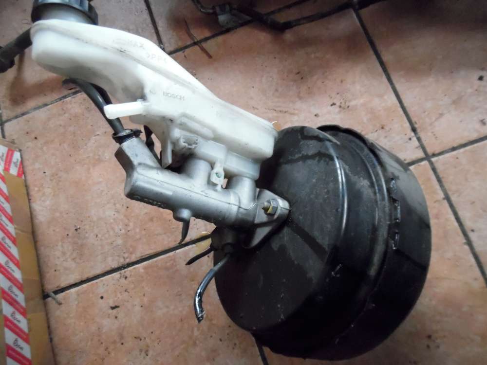 Toyota Corolla Verso 2,2d Bremskraftverstrker Hauptbremszylinder 47200-0F030