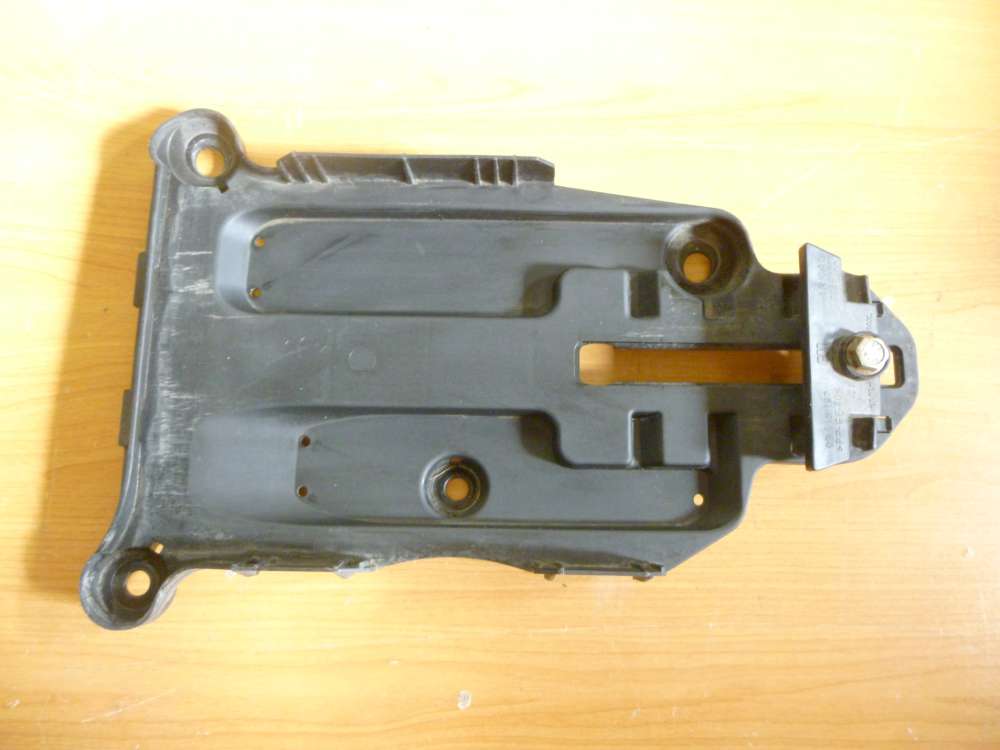 Opel Corsa C Original Batteriekasten Batteriehalter Batterietr�ger 09114140