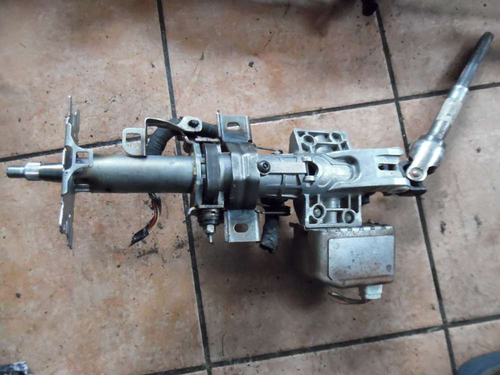 Toyota Corolla Verso 2,2d Lenksule Steuergert 45020-0F-1 