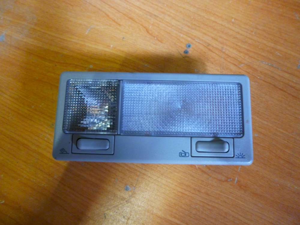 VW Golf III Innenleuchte Leselampe Vorne 357947111C