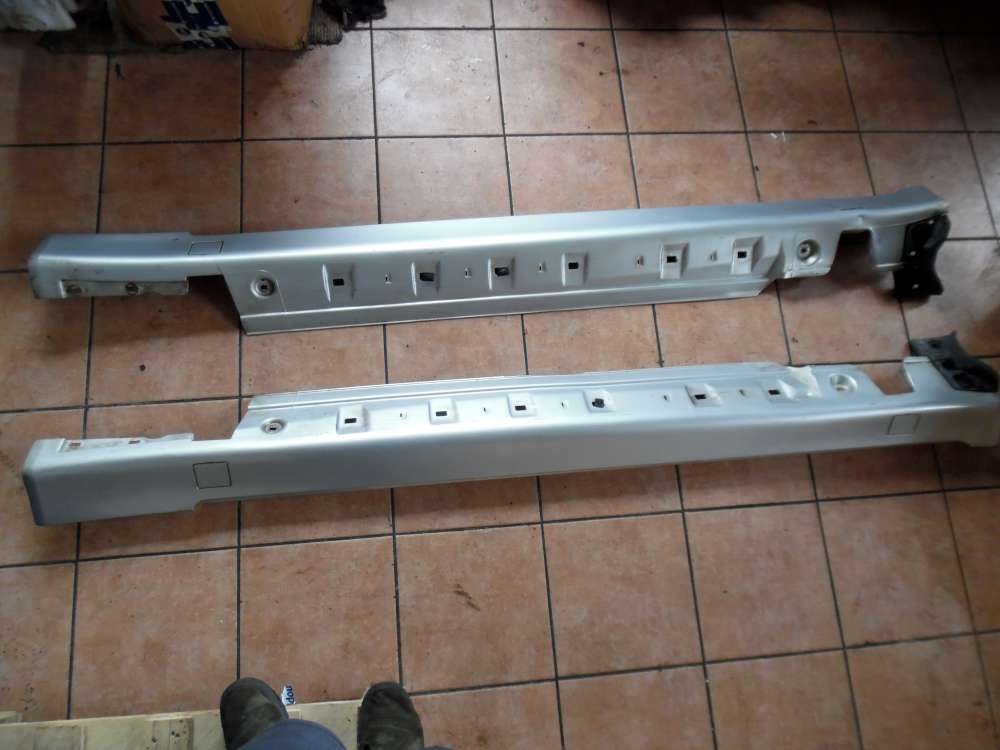 Mercedes E-Klasse W210 Seitenschweller Rechts - Links 2106908125/ 2106908225 silber : 744 