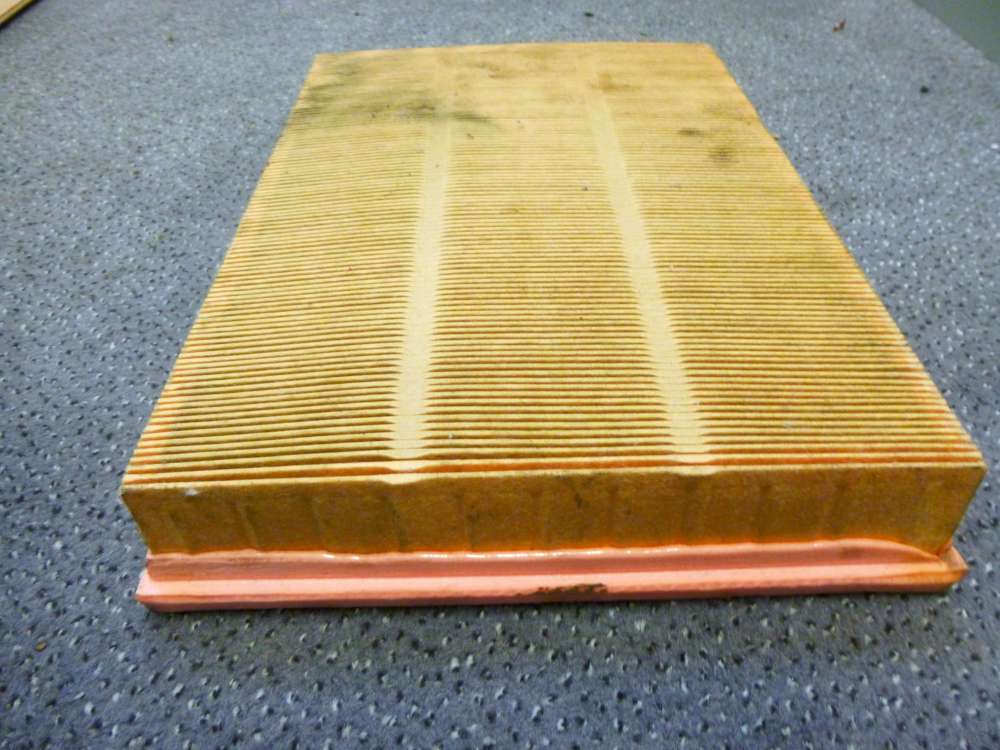 Opel Corsa C / Combo / Meriva / Tigra  Luftfilter BOSCH (1 457 433 055) 293mm