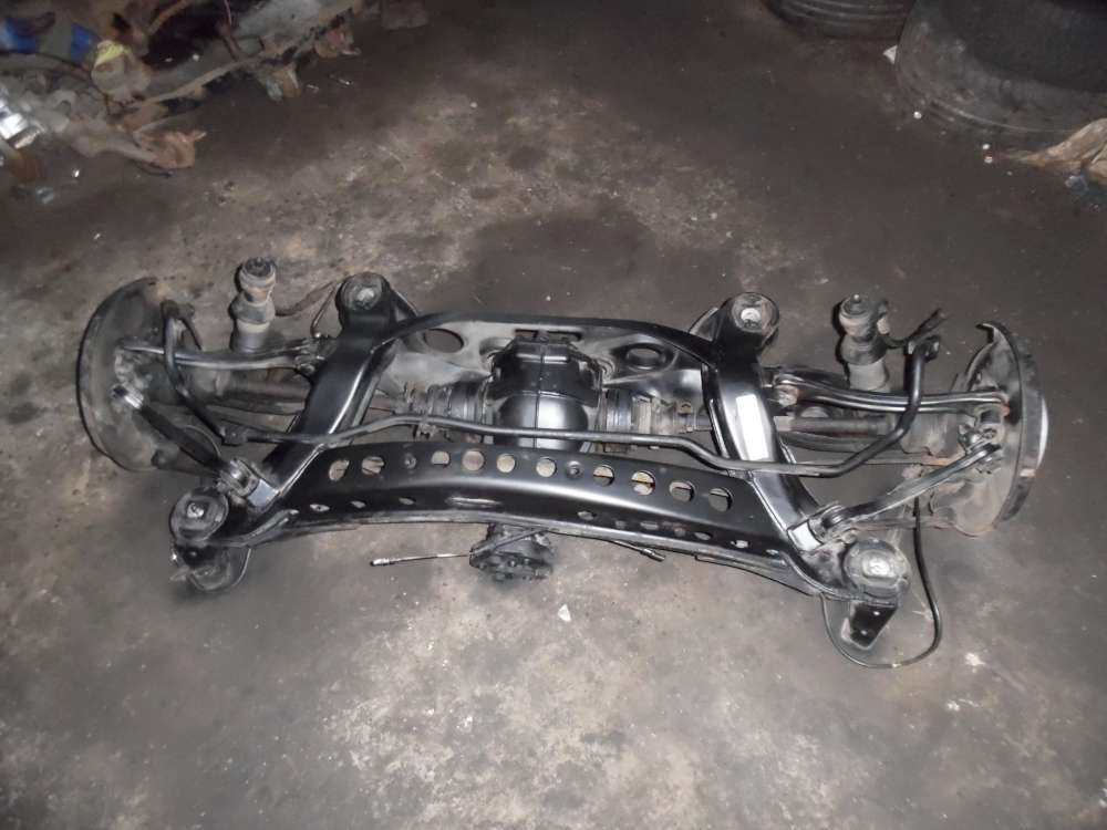 Mercedes E-Klasse W210 Hinterachse Achstrger komplett 