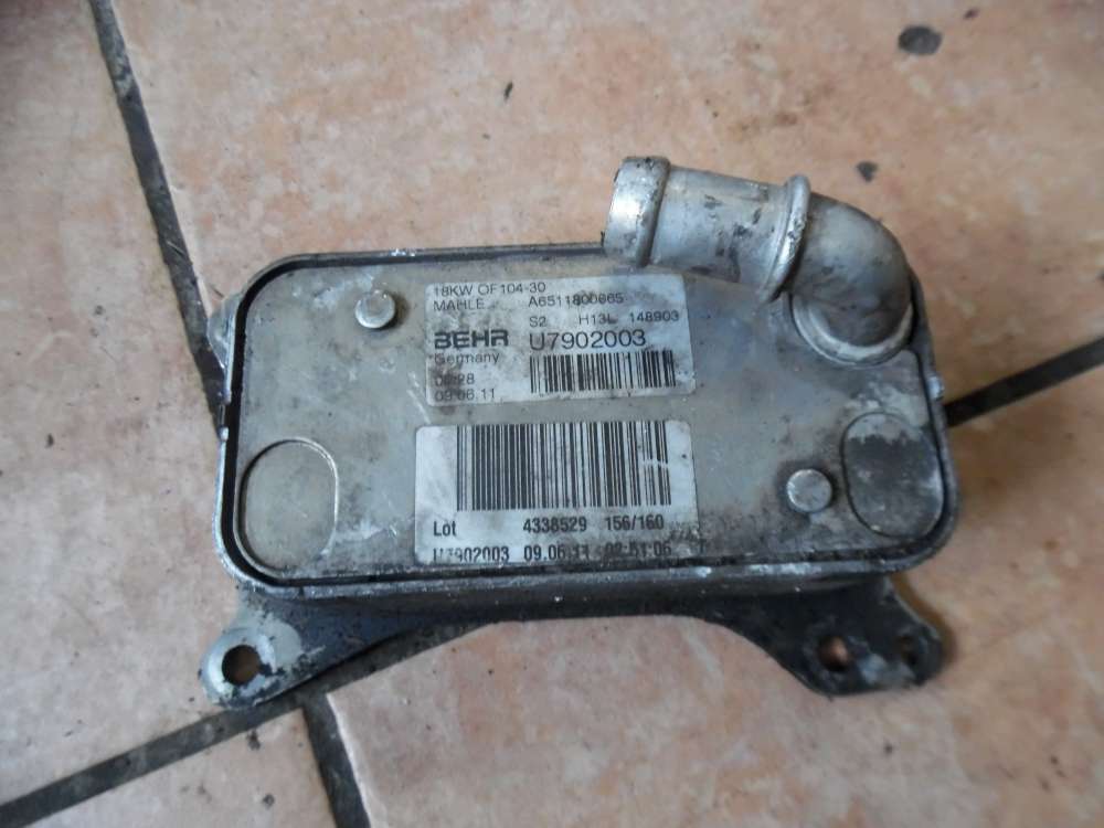 Mercedes W639 Vito Viano lkhler Wrmetauscher A6511800665