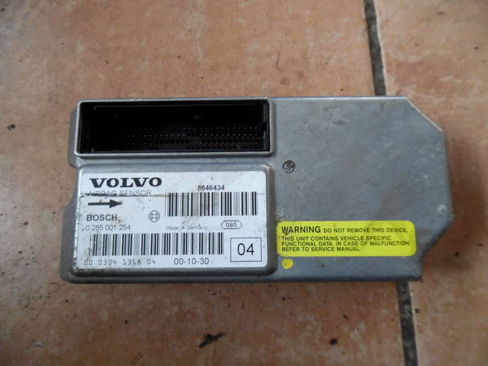 Volvo V70 II Airbag Steuergert 8646434