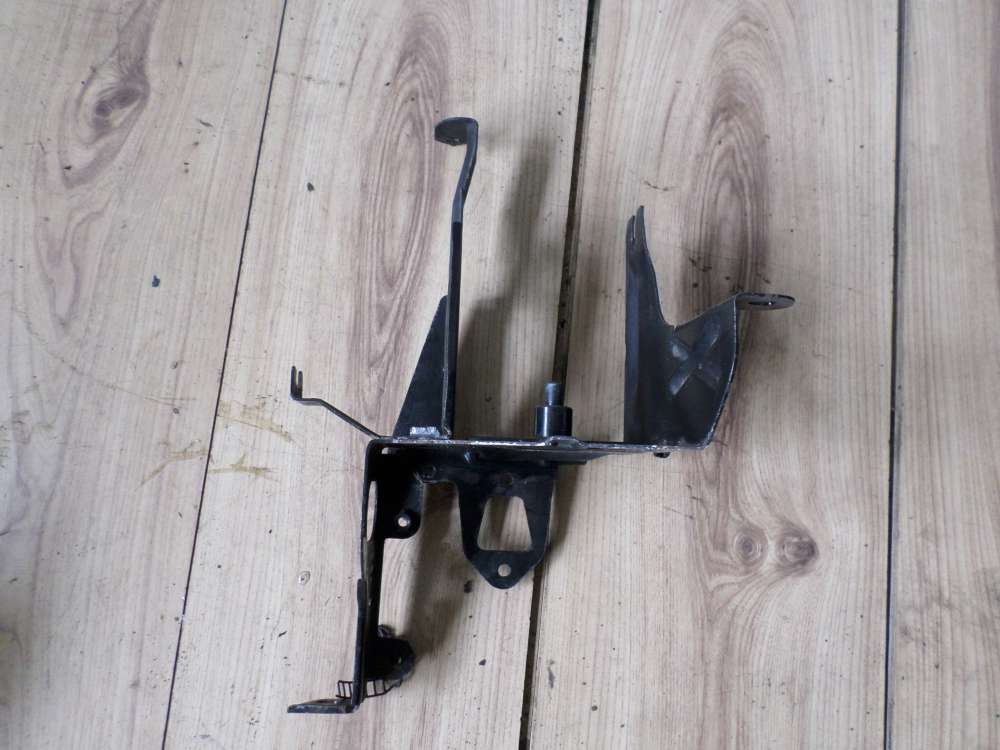 Audi A4 Halter ABS Block 8E0614119