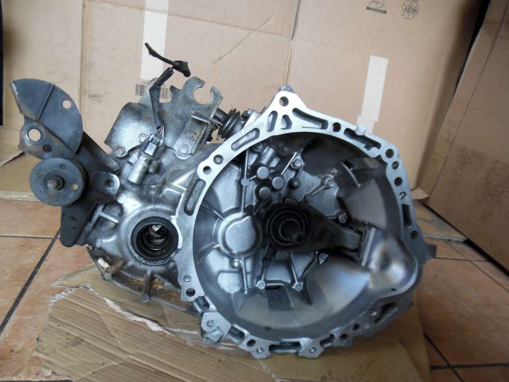 Toyota Yaris Verso P2 1.4D D-4D Schaltgetriebe Getriebe 5-gang C150N7
