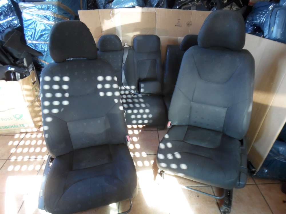 Volvo V70 II Kombi Sitze Innenausstattung Stoff  