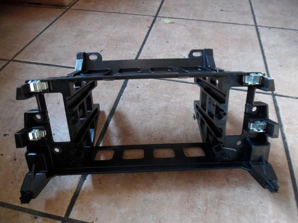 BMW 5er F11 Funktionstrger Einbaurahmen Navi 9166665