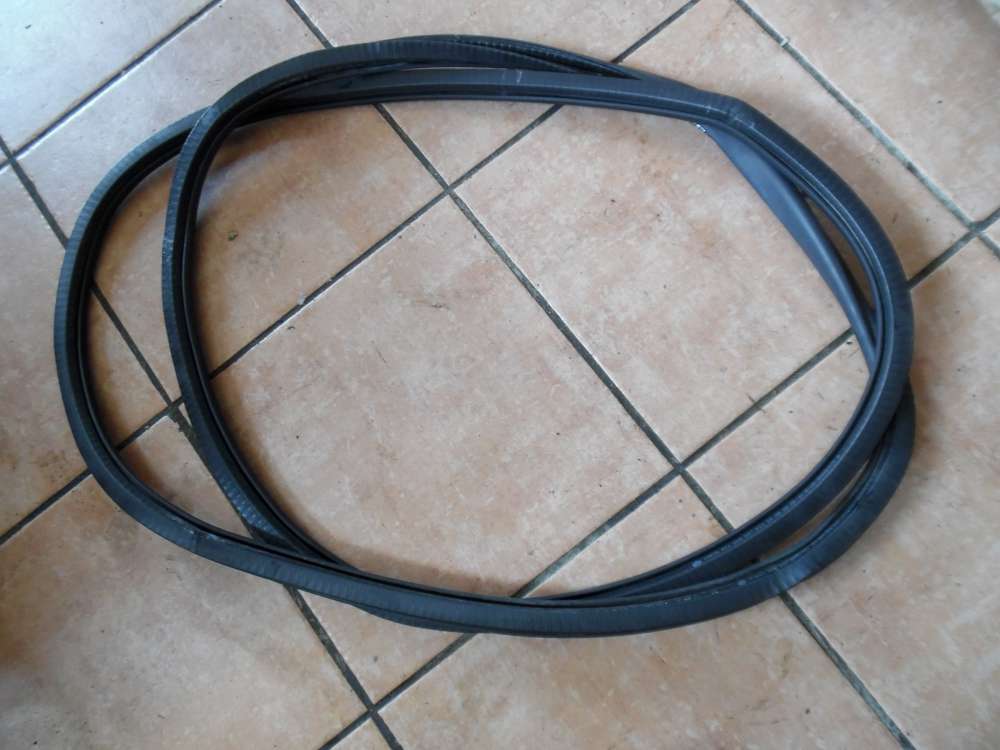 VW Caddy III 2K Trdichtung Dichtung Vorne Links 2K0837911