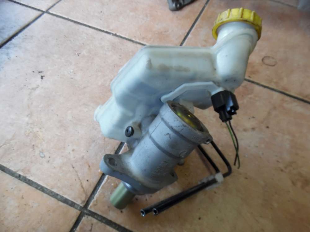 Mazda 2 DY Hauptbremszylinder 41230130