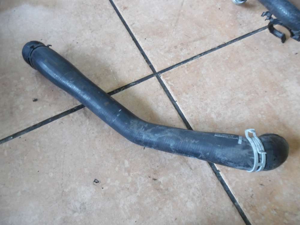 Mazda 2 DY Khlerschlauch 2S6H8B274