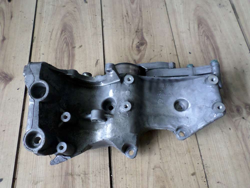 Audi A4 Agregatetrger Lichtmaschinenhalter Halter 06B903143L 