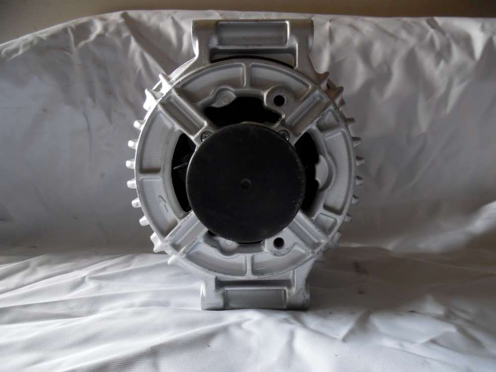 Lichtmaschine Generator 115A Mercedes Bosch 0123510108 0111547802