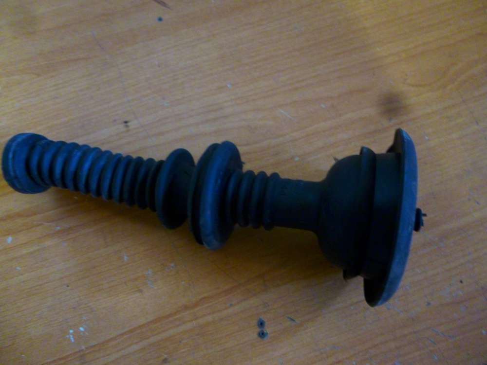 Opel Corsa C gummi fr Trkabelbaum Anschluss 09115773