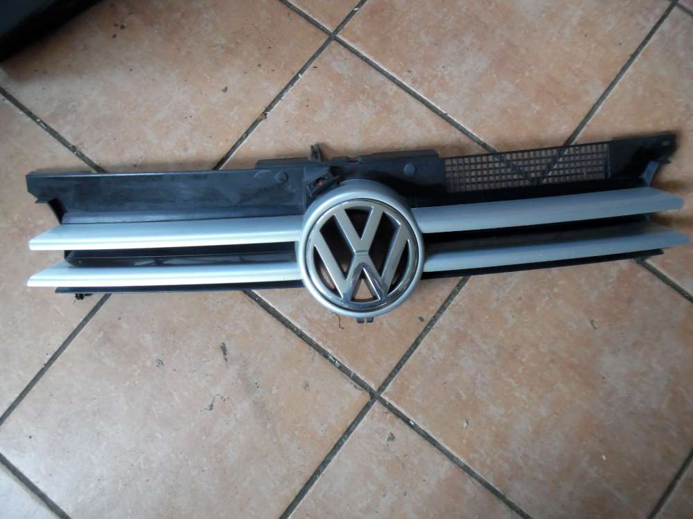 VW Golf IV Khlergrill Frontgrill 1J0853651 silber : LA7W
