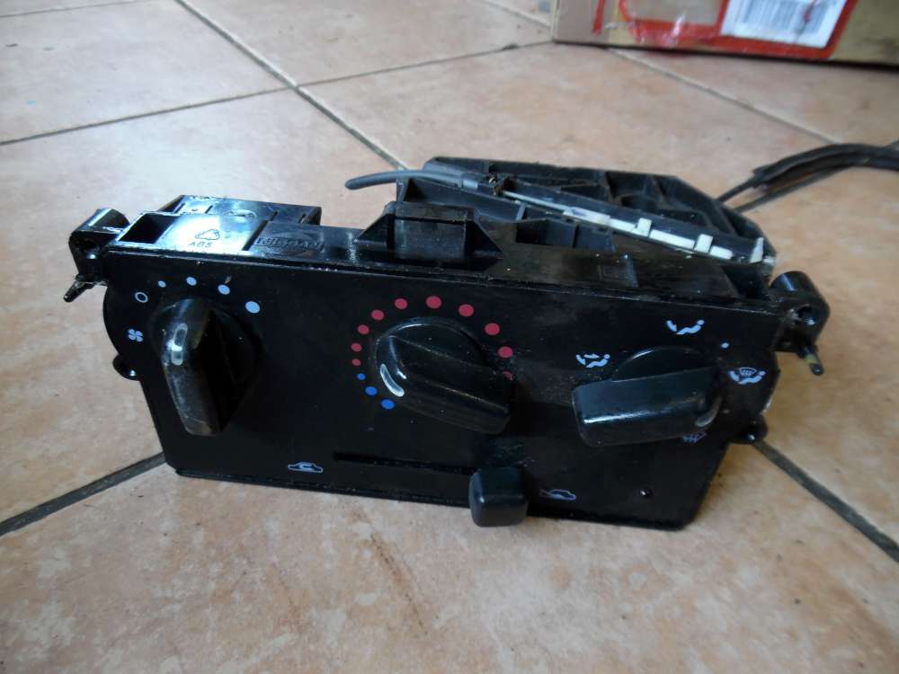 Nissan Micra K11 Klimabedienteil 70402 30732