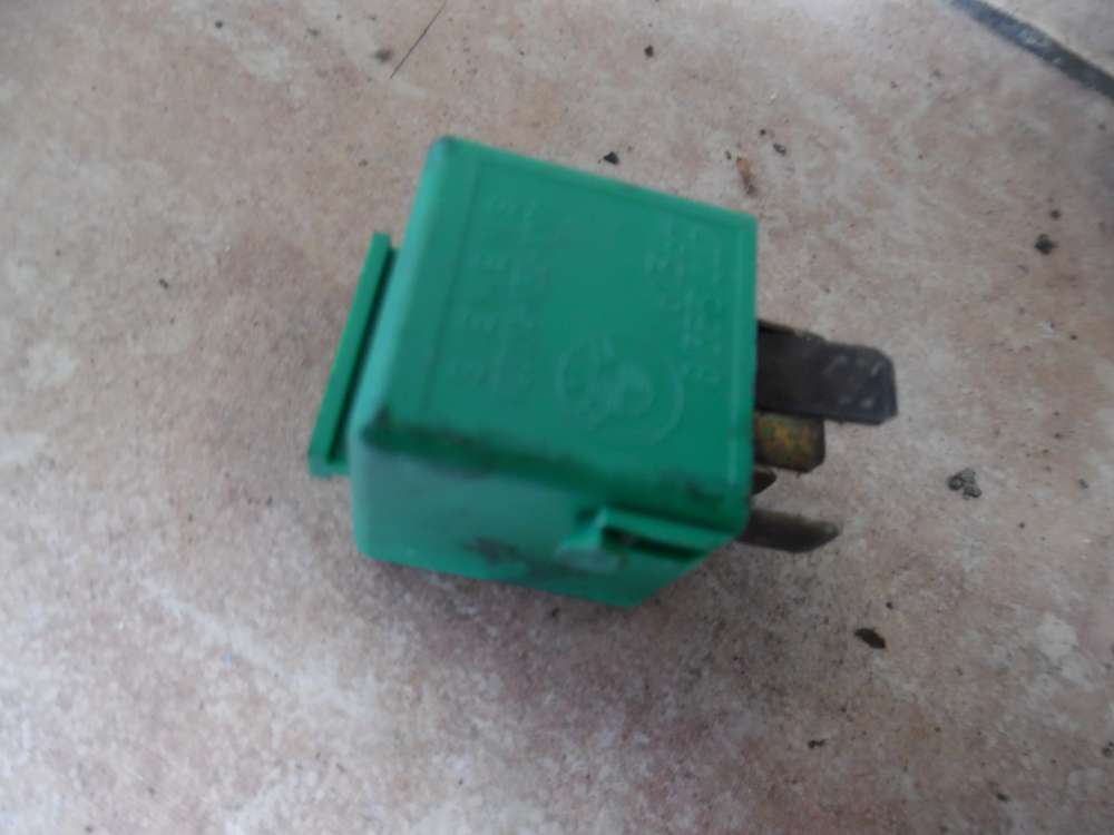BMW Relais Steuerrelais SIEMENS 8353447 