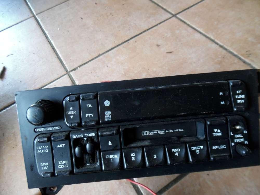 Chrysler Voyager III GS Radio Autoradio JP04859504AD-A