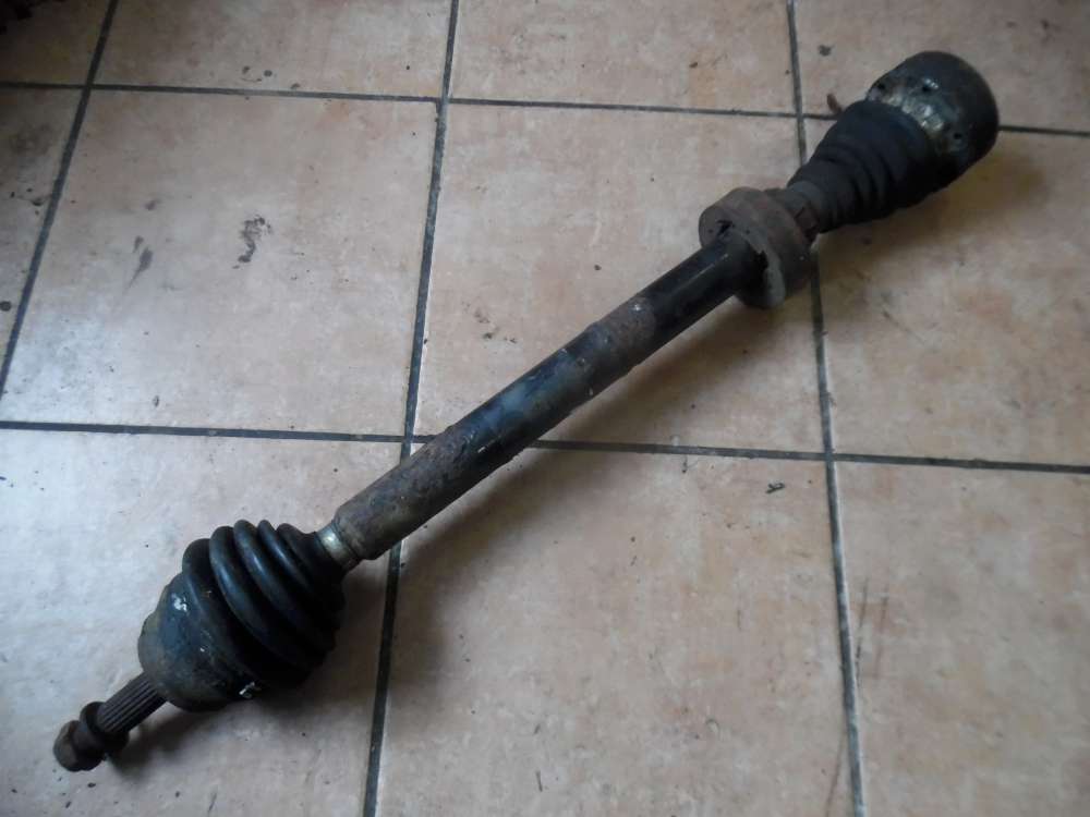 VW Golf III Antriebswelle Vorne Links 1H0407285