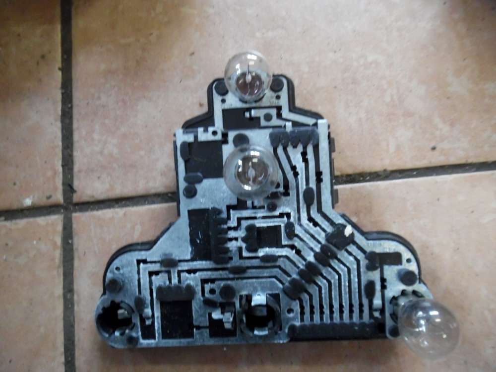 VW Golf III Lampentrger Heckl 1H6945257 