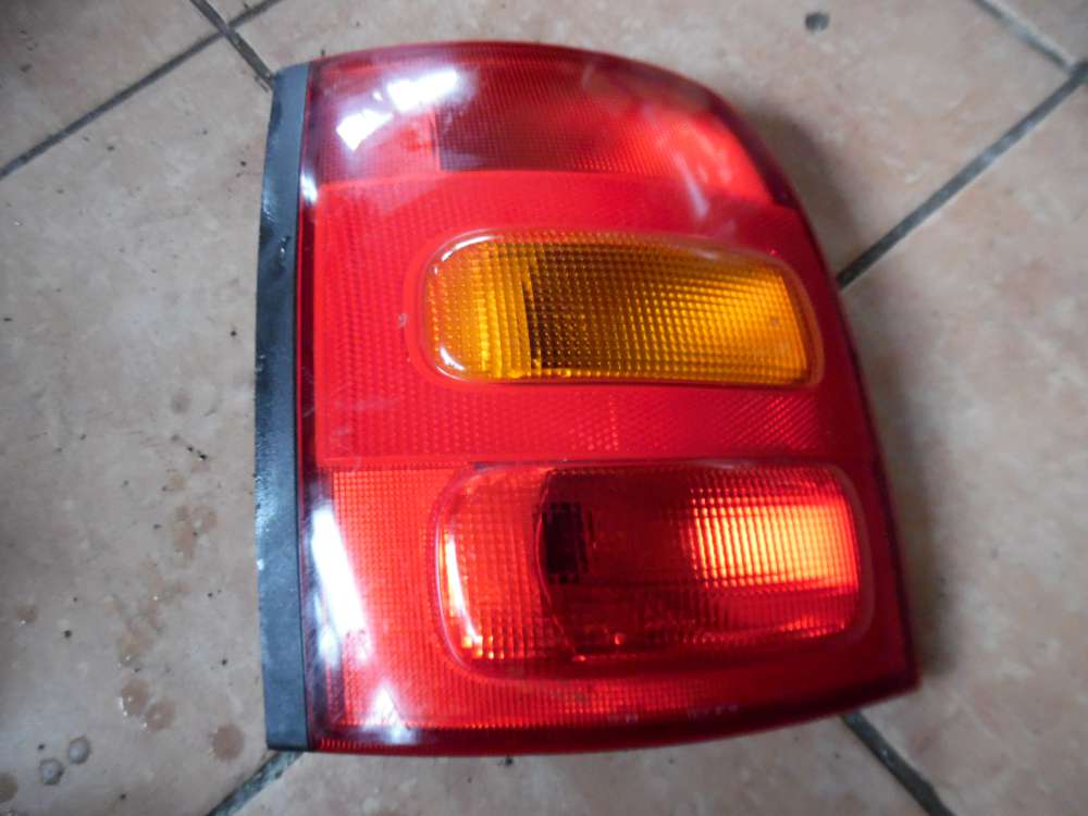 Nissan Micra  K11 Rckleuchte Links 26555 6F600