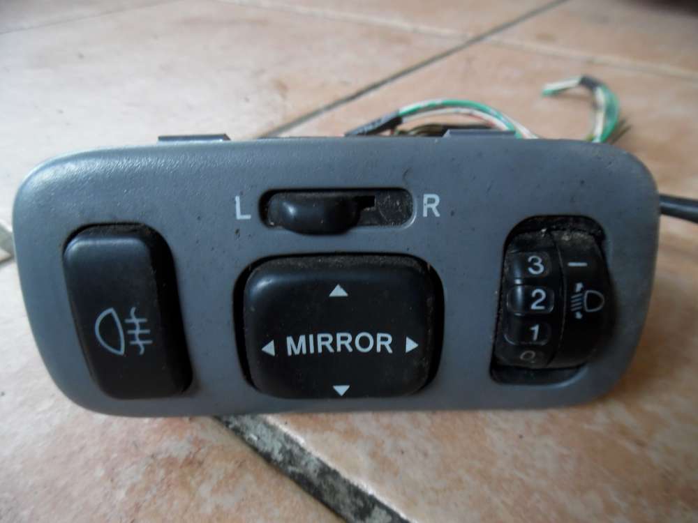 Toyota Yaris Verso Schalter Auenspiegelverstellung, Leuchtweitenregelung 