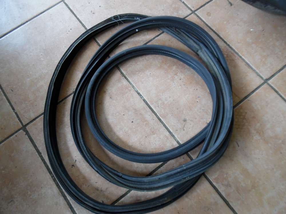 Toyota Yaris Verso Heckklappendichtung Dichtung 