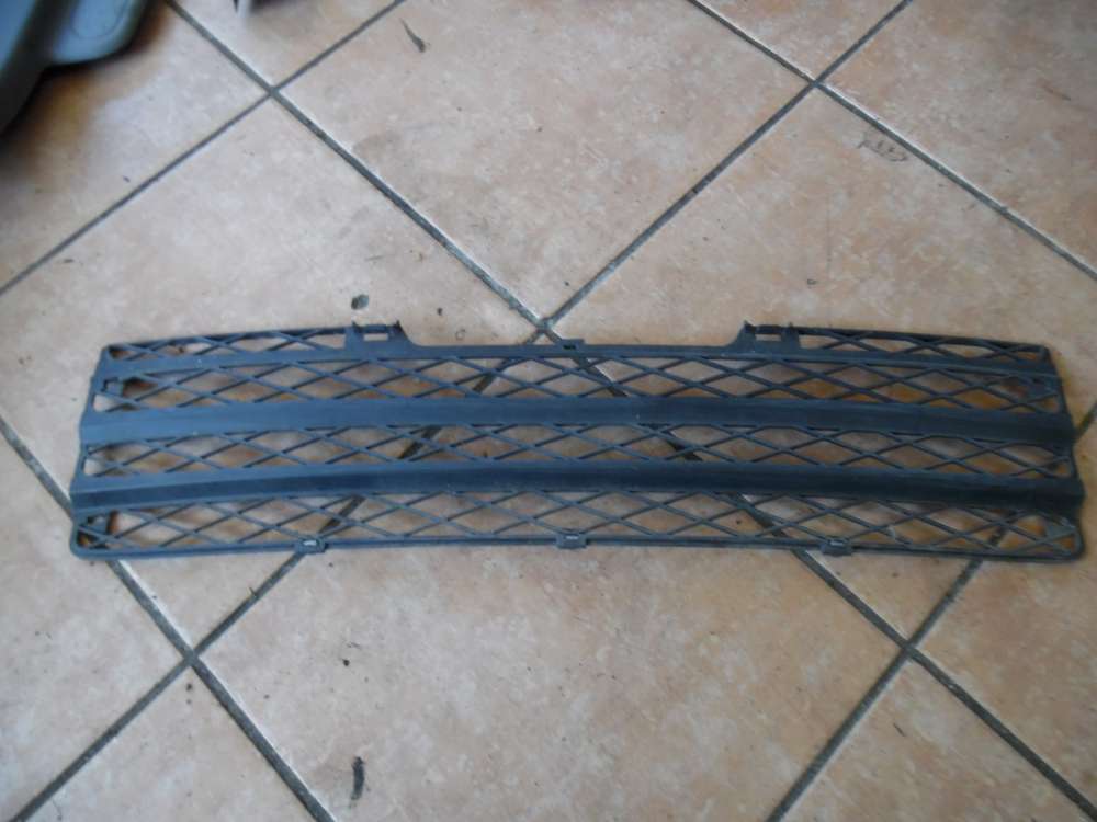 Toyota Yaris Verso Sto�stange Gitter Vorne mitte 53112-52040