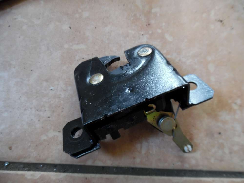 VW Golf IV Heckklappeschlo� 