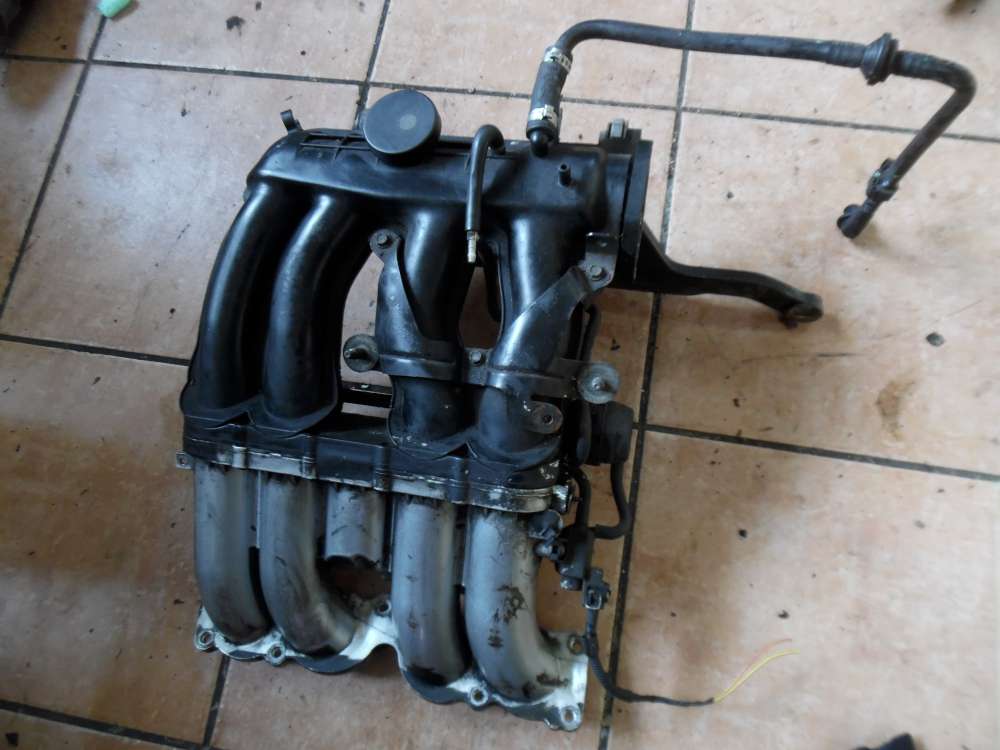 Skoda Octavia 1U 1,6L Ansaugbrcke 06A133925GB 