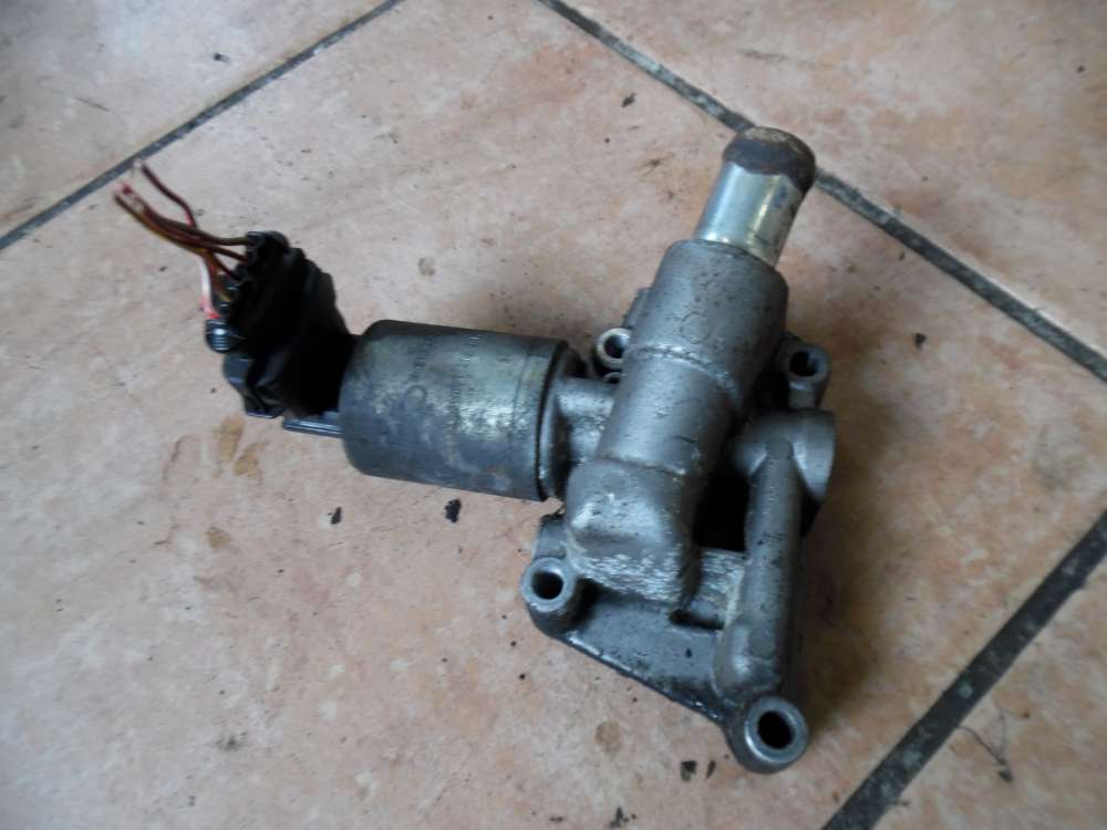 Opel Agila A 1,0 AGR-Ventil Abgasrckfhrung 9157671 