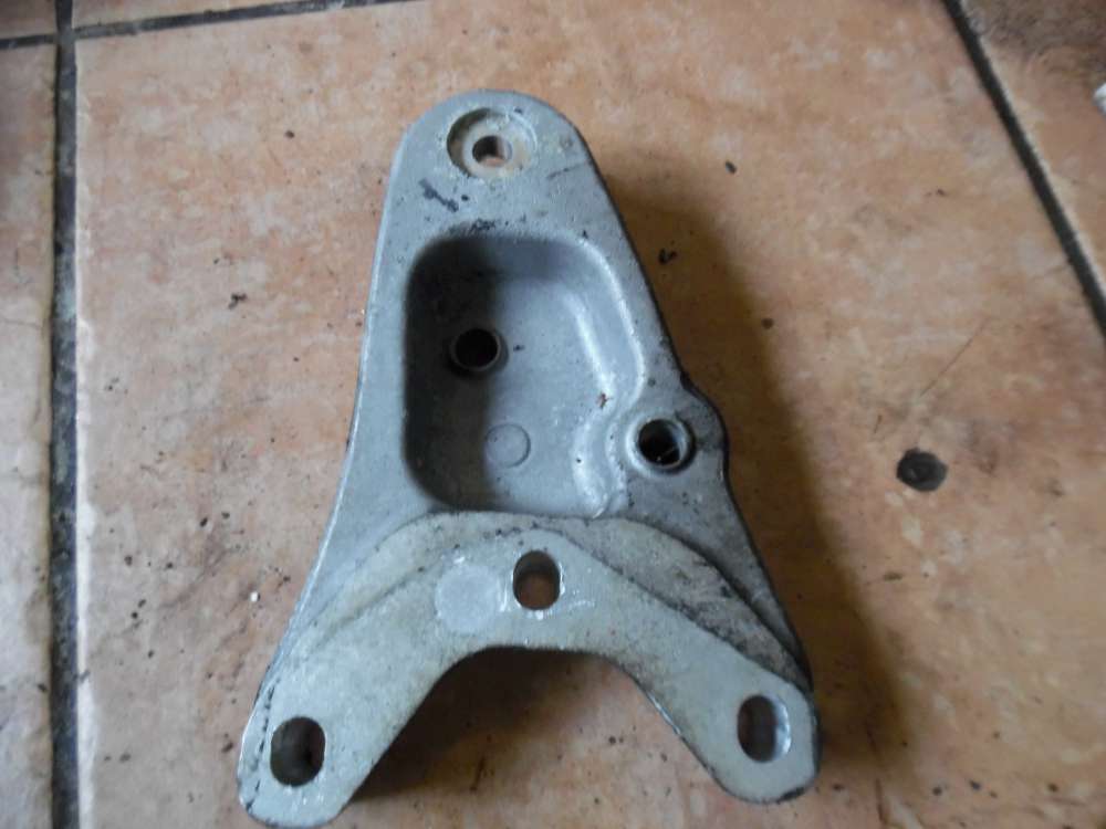 Seat Ibiza 6L 1,2L Halter Motorlager 6Q0199185
